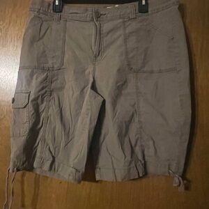 St. John's Bay Women's Cargo Shorts - Tan